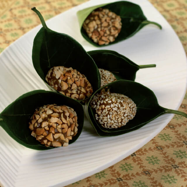 Groundnut and Sesame Coated Pumpkin Balls